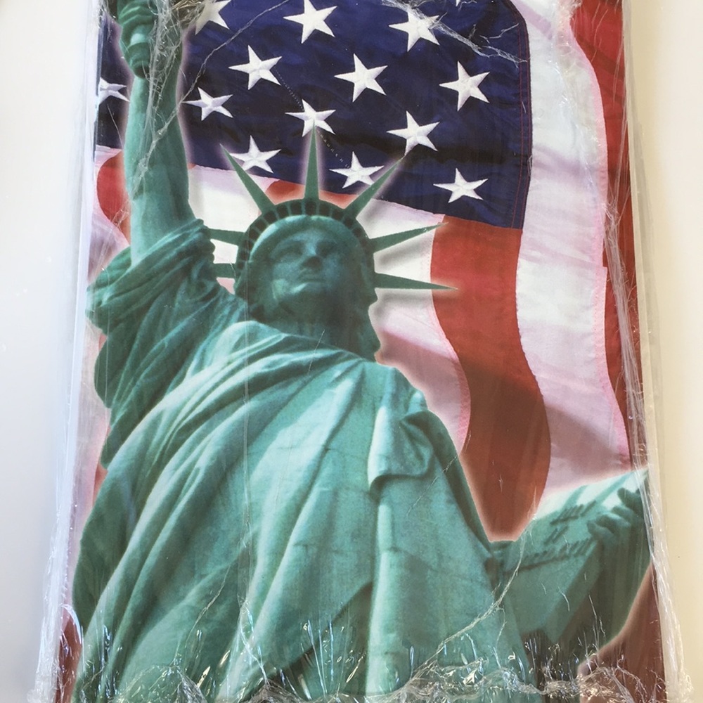 2/20 vintage American flag Statue of Liberty cards NWT